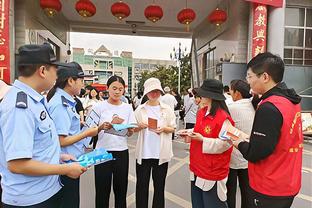 队报：巴黎管理层对坎波斯在姆巴佩离队中的立场很不满意